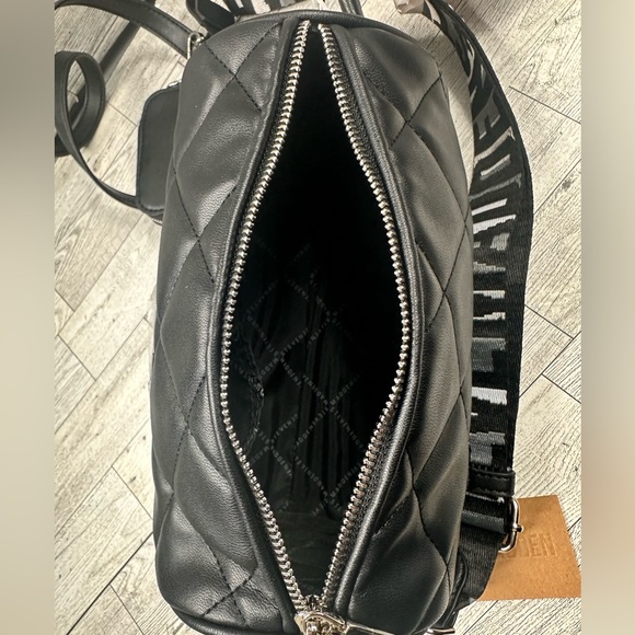 Steve Madden - Picture 5 of 5